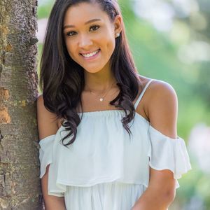 Meet your Posher, Sanaa
